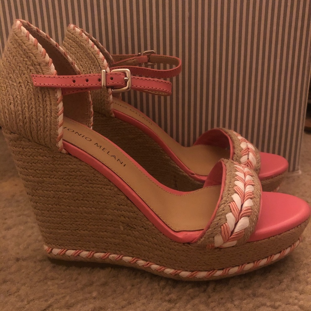 Antonio Melani wedges